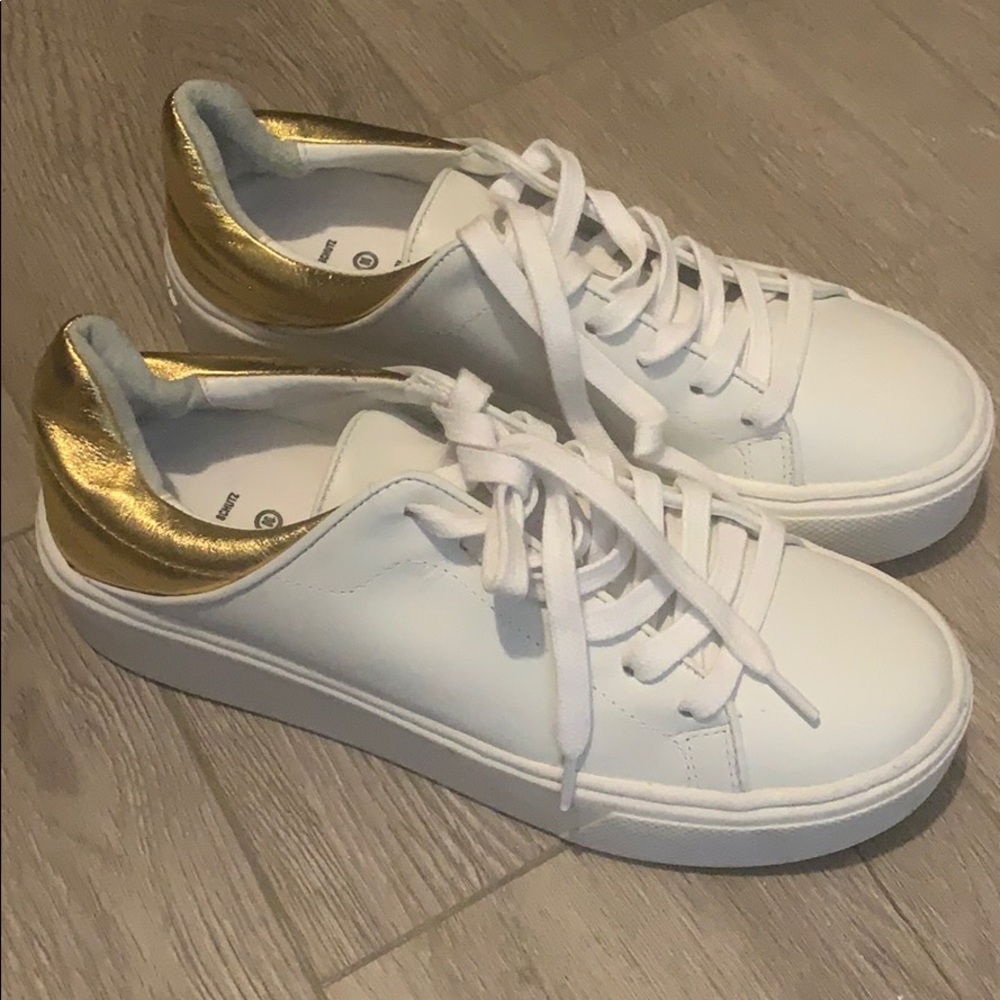 Brand New Schutz Sneakers